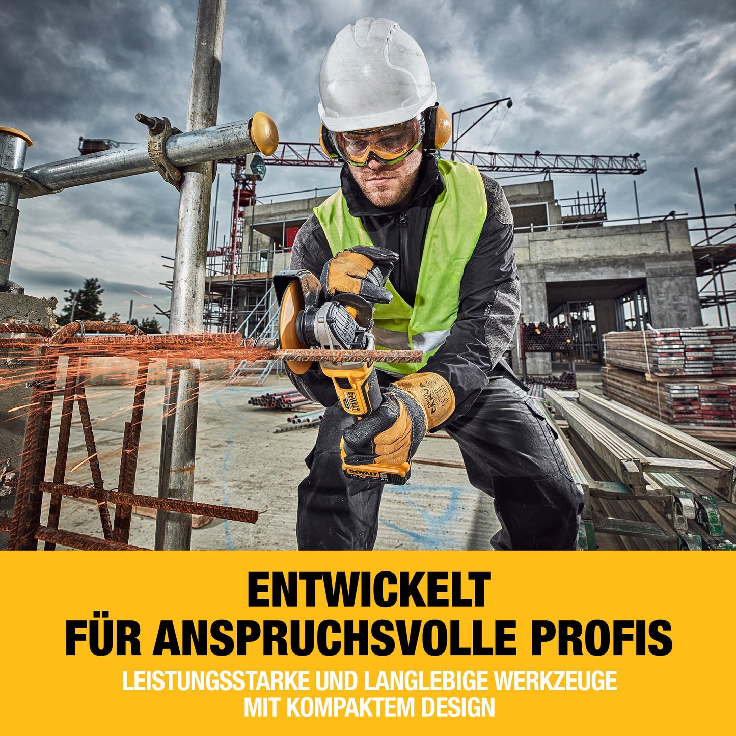 DEWALT 18V Akku-Kombopack (DCK422P3T) mit 4 starken Geräten für Baustelle & Werkstatt