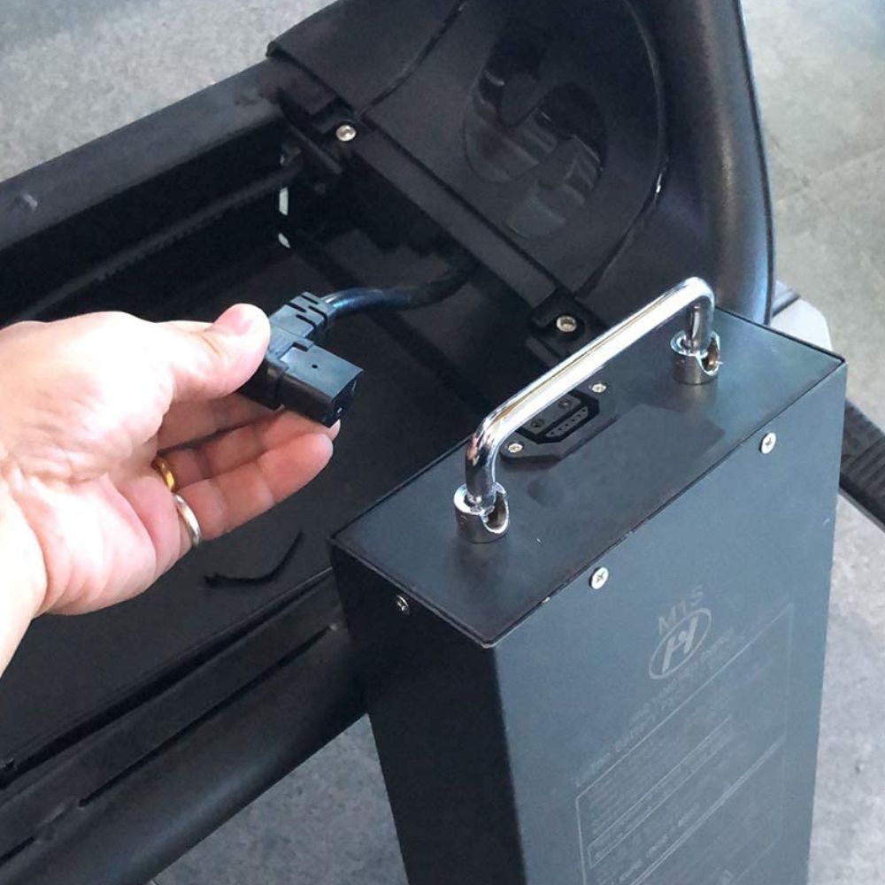 Chopper X9 Plus Elektroroller mit Straßenzulassung: 3000W, 60V/20Ah Lithium-Akku (Schwarz)