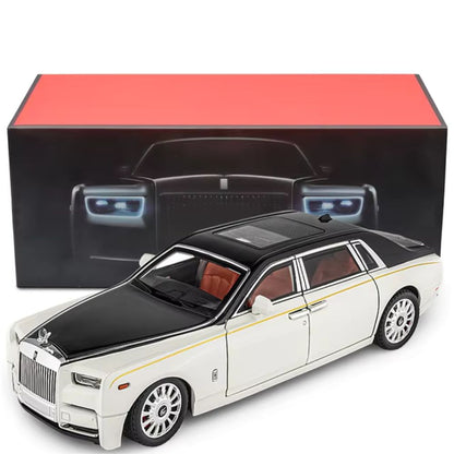 Rolls-Royce Phantom Modellauto (1:18) mit Sound & Licht | Spielzeug-Sammlerauto mit Rückzug (Weiß)