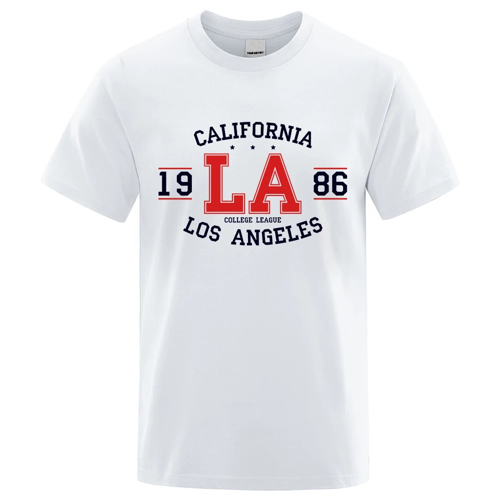 CALIFORNIA 1986 LA-College League | USA Streetwear: Atmungsaktives Baumwoll-T Shirt (Weiß)