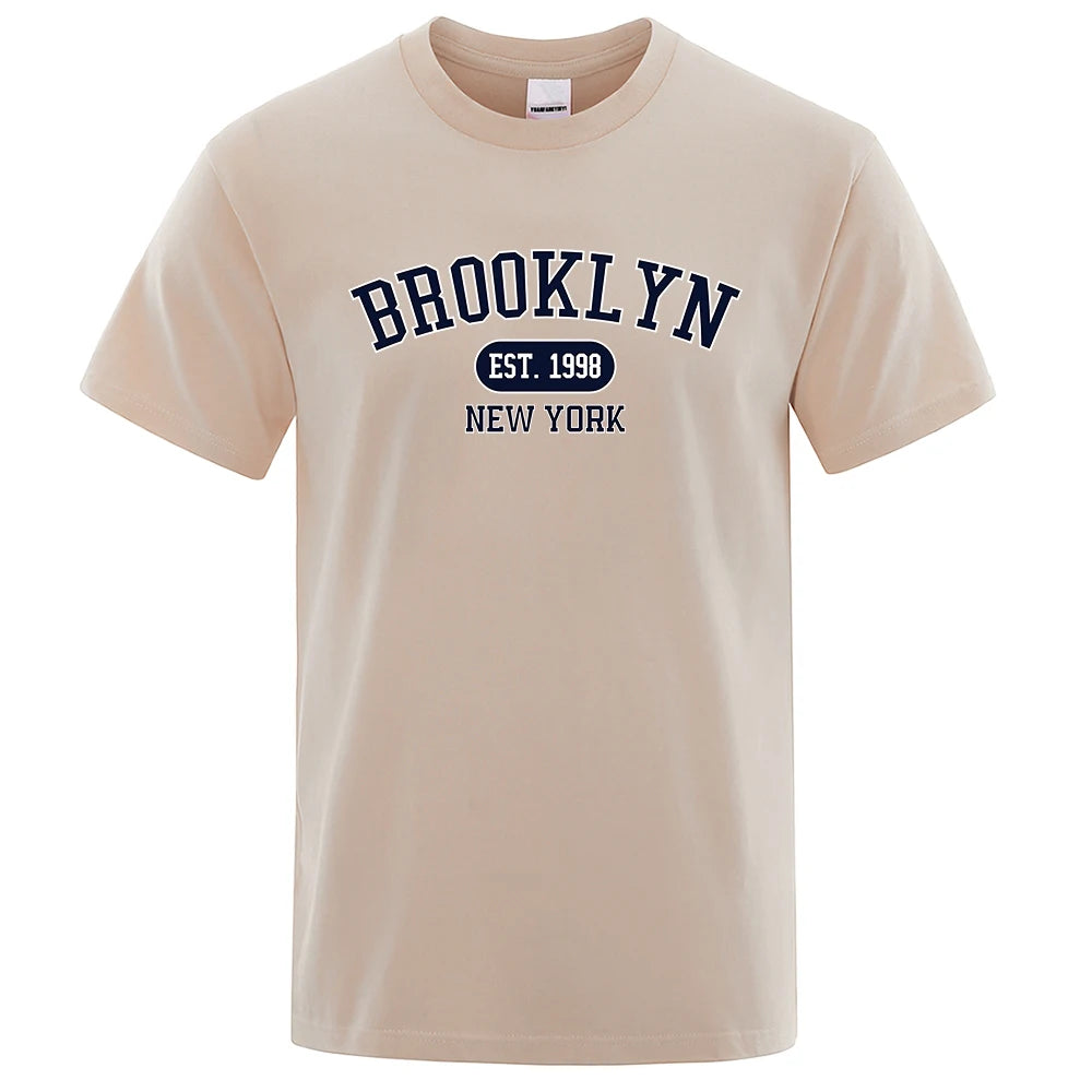 Brooklyn EST. 1998 NYC T-Shirt | Urban Rundhals-Streetwear für den Sommer (Khaki)