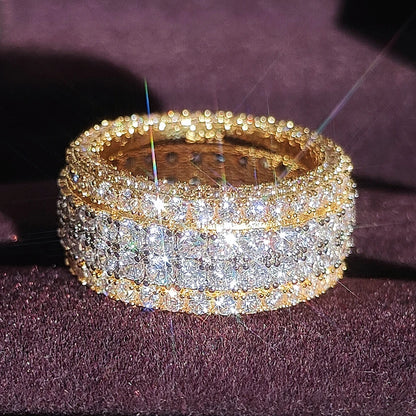 Luxus goldplattierter glitzernder Eternity-Ring mit Zirkonia | Geschenk für Anlässe 4