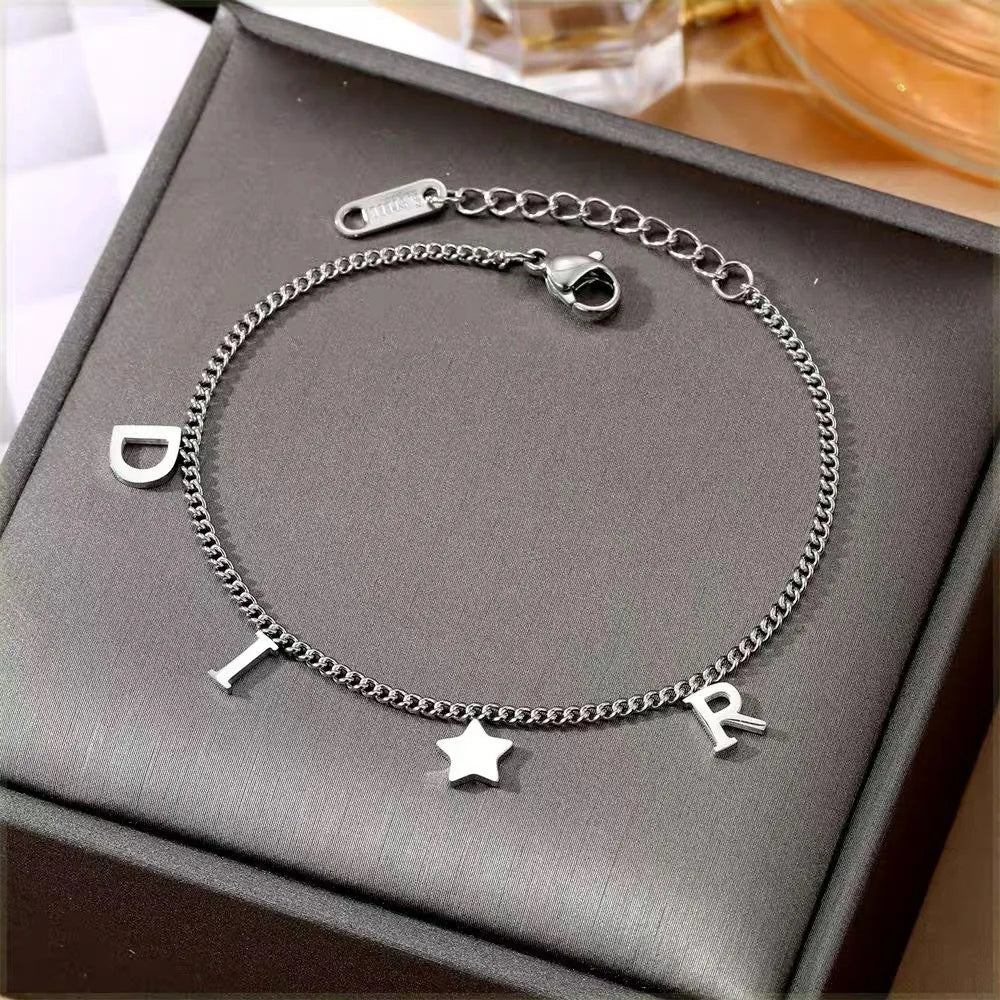 Vintage Edelstahl Luxus Sternanhänger Armband für Damen | Schmuck, Geschenk (Silber)