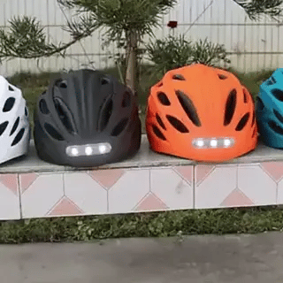 Atmungsaktiver Fahrradhelm für Herren und Damen | mit LED-Licht (Preview GIF)
