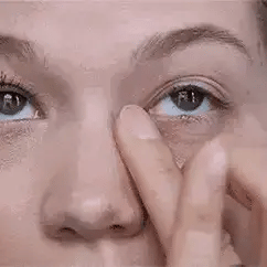 Augencreme gegen Tränensäcke und Schwellungen | Effektive Lösung für einen frischen Blick (Preview GIF)